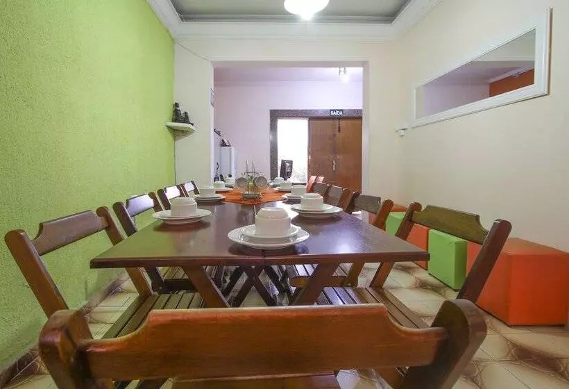 Hotelli Santos Hostel