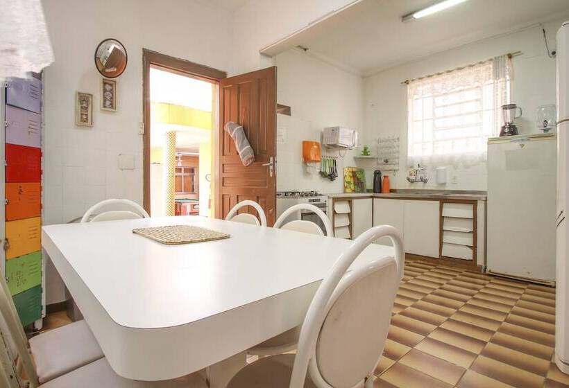 호텔 Santos Hostel