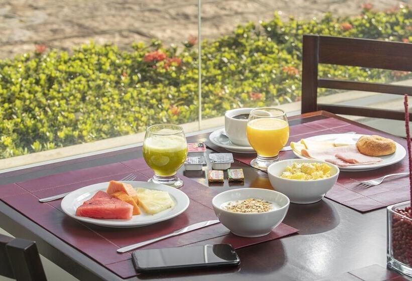 בית מלון כפרי Valinhos Plaza