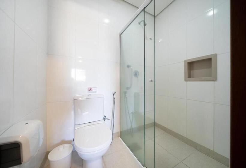 בית מלון כפרי Valinhos Plaza