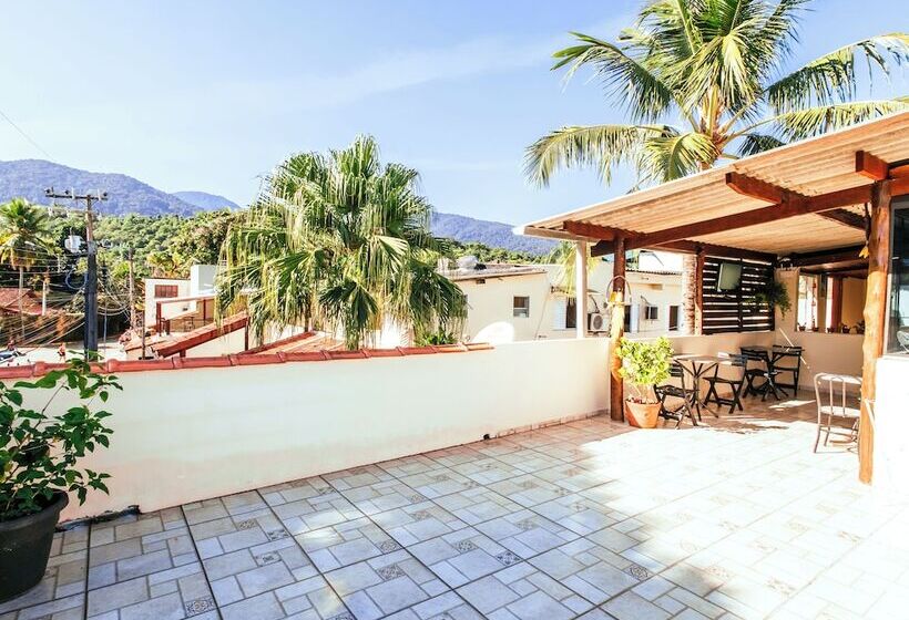 ユースホステル Velinn Pousada Praia Do Pereque