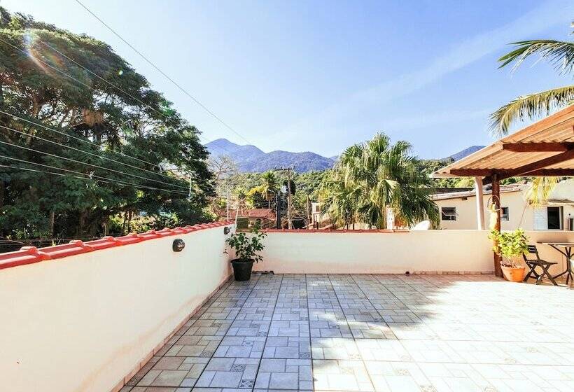 ユースホステル Velinn Pousada Praia Do Pereque