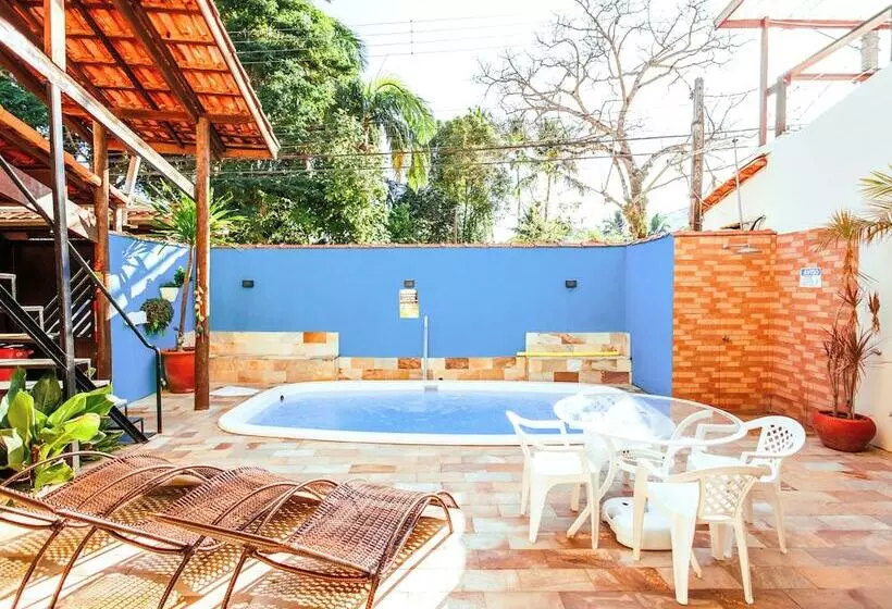 ユースホステル Velinn Pousada Praia Do Pereque