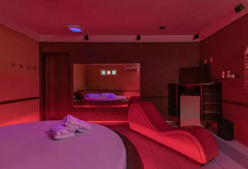 Dreams Motel