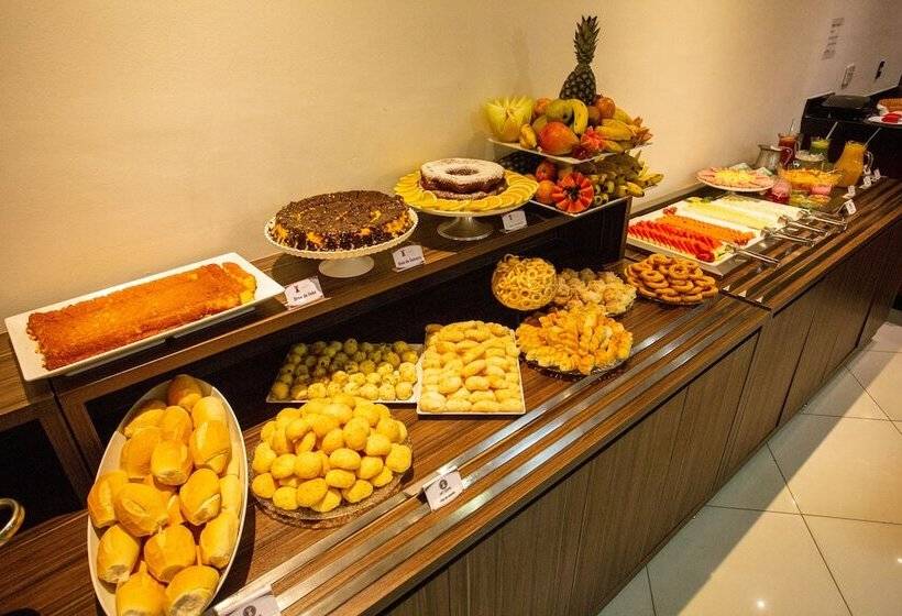 酒店 Carlton Plaza Torre