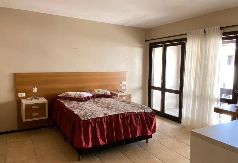 هتل Costa Dalpiaz