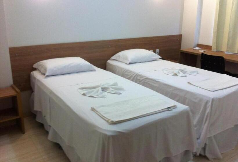 فندق Di Napoli Plaza