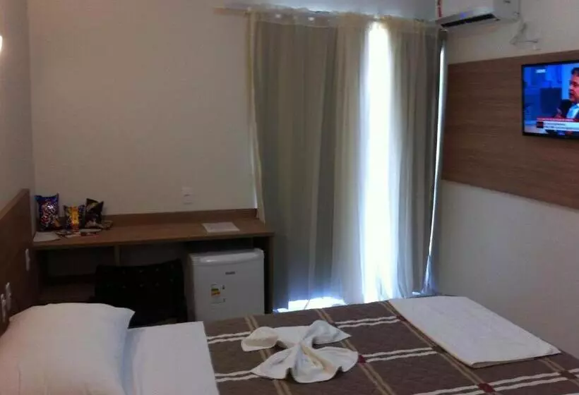 ホテル Di Napoli Plaza
