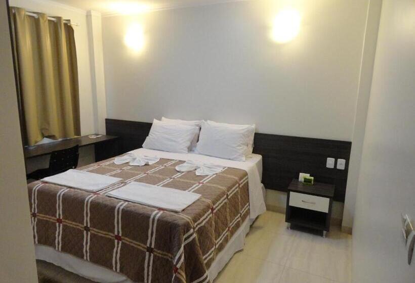 فندق Di Napoli Plaza