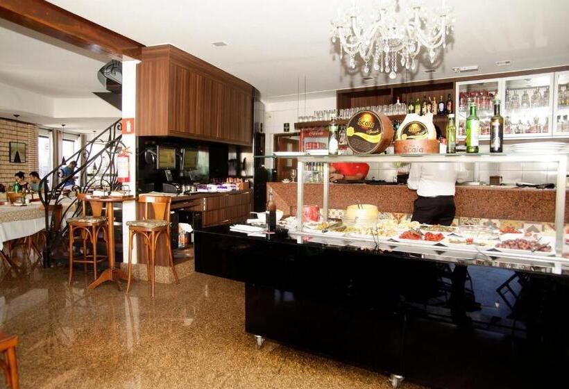 Hotel Galatas Central