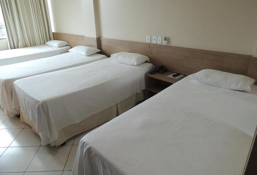 هتل Guapindaia Praça