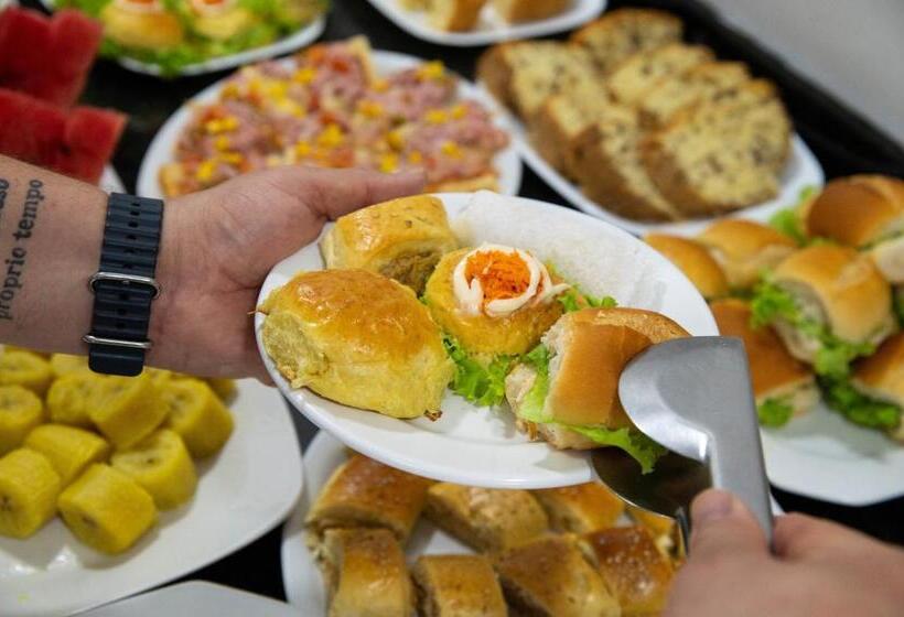 هتل Guapindaia Praça