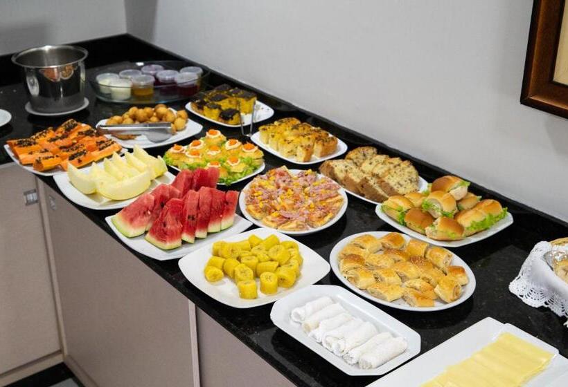 هتل Guapindaia Praça