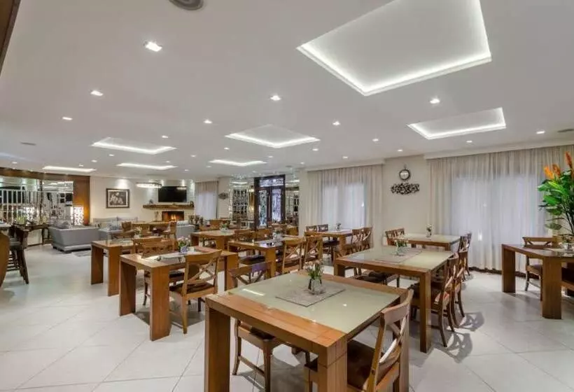 Hotelli Pousada D Biagy Premium