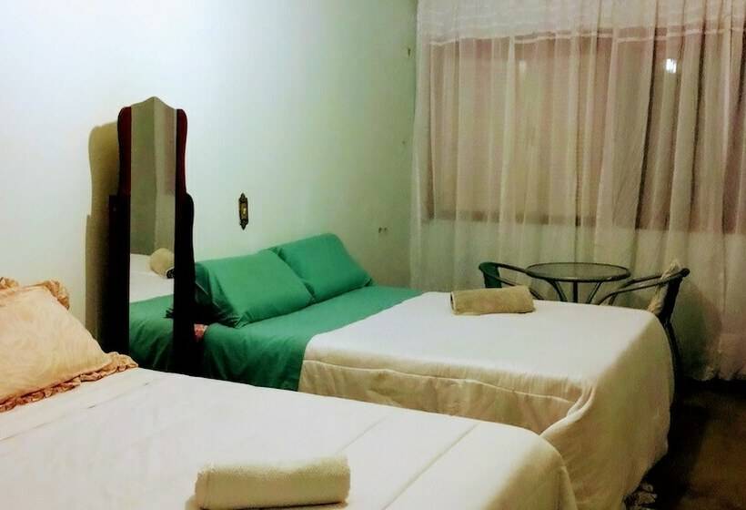 Mammas S Hostel E Pousada