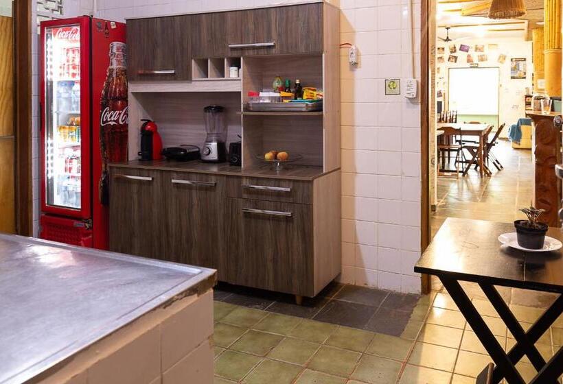 호스텔 Pousada Tribo Ubatuba