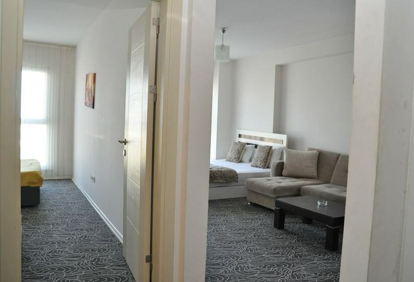 Общежитие Ser Suite