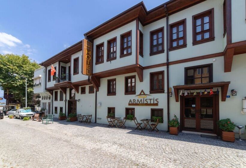 تختخواب و صبحانه Armistis