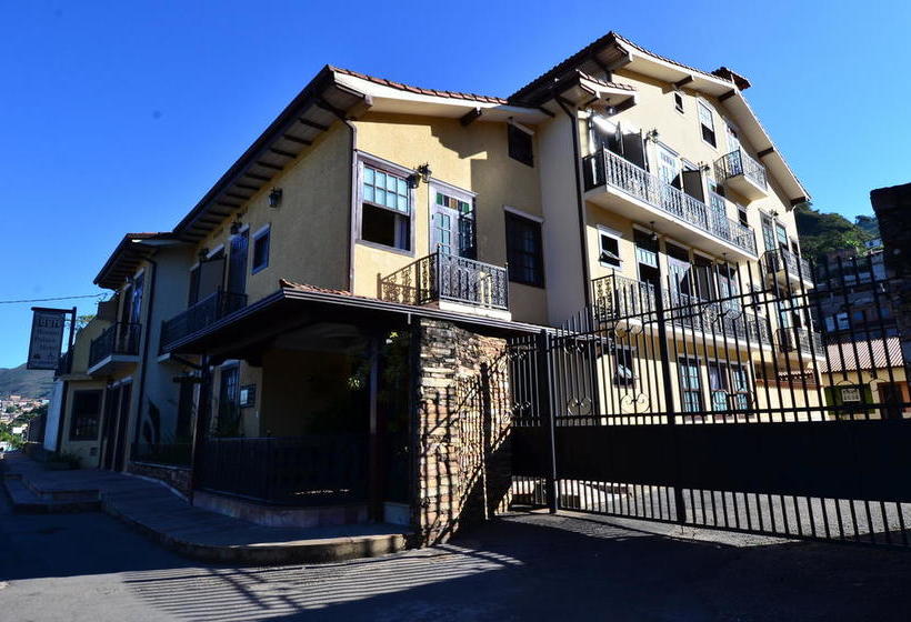 هتل Boroni Palace