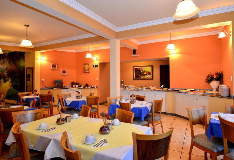 هتل Boroni Palace