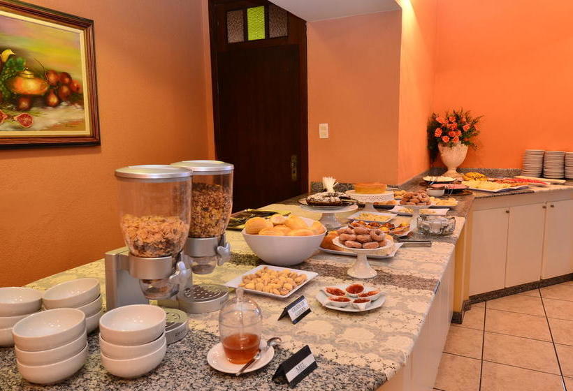 هتل Boroni Palace