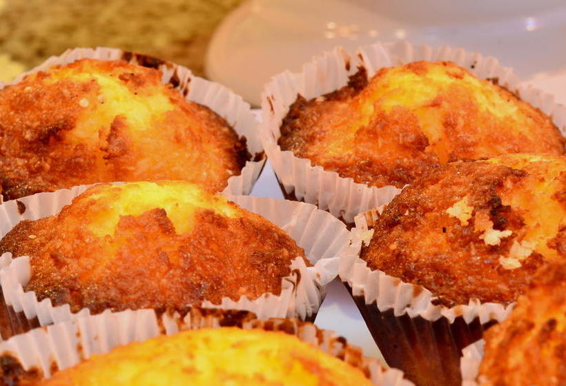 هتل Boroni Palace