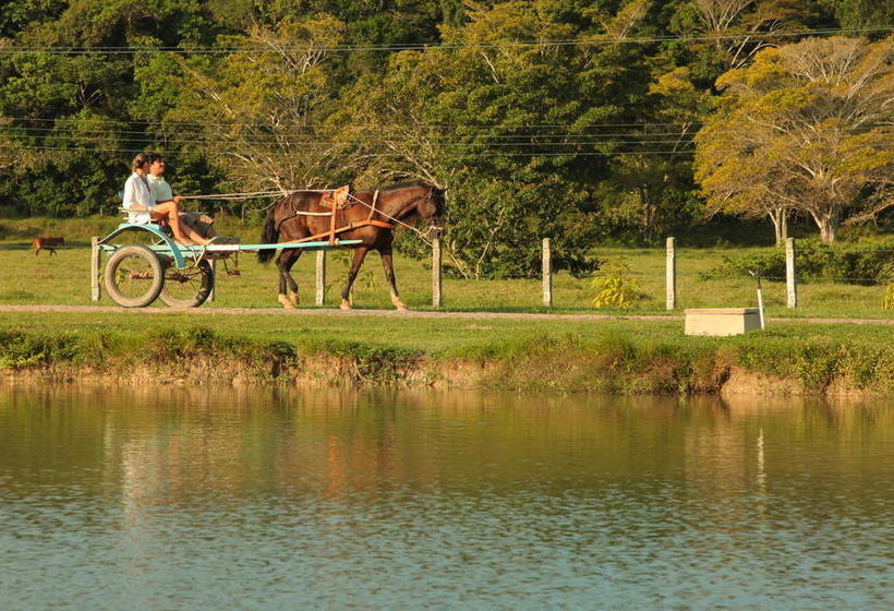 فندق Fazenda Marrecas