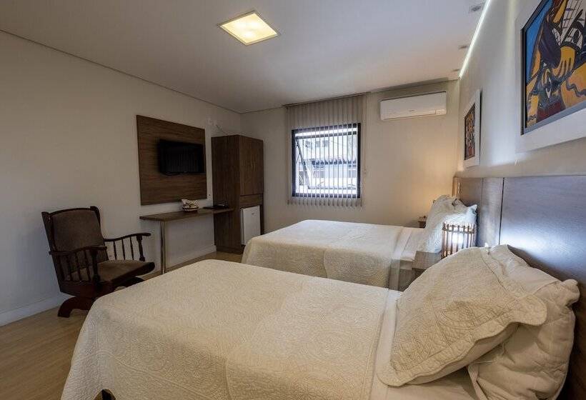 فندق Mount Everest