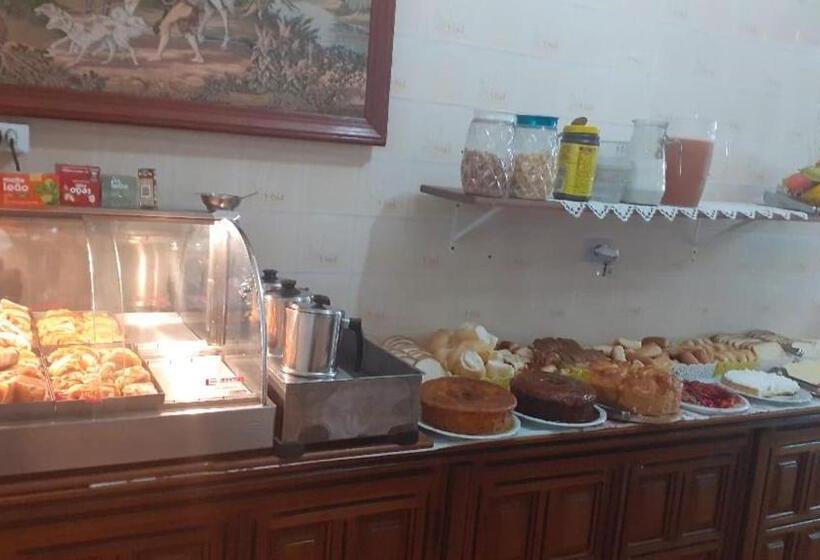 Hotel Pousada Recanto Da Giovana