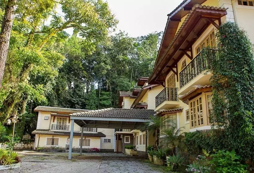 ホテル Rio Penedo