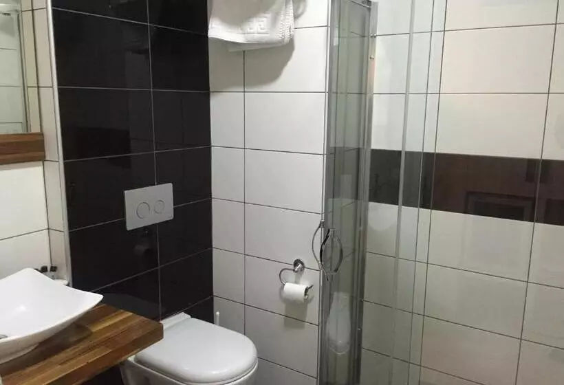 Sahin Hotel 2