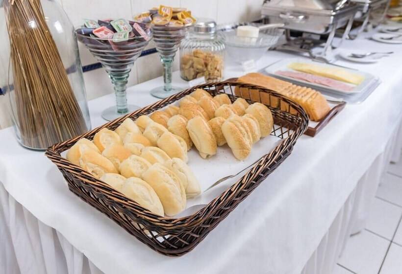 Maria Quitéria Hotel & Flat