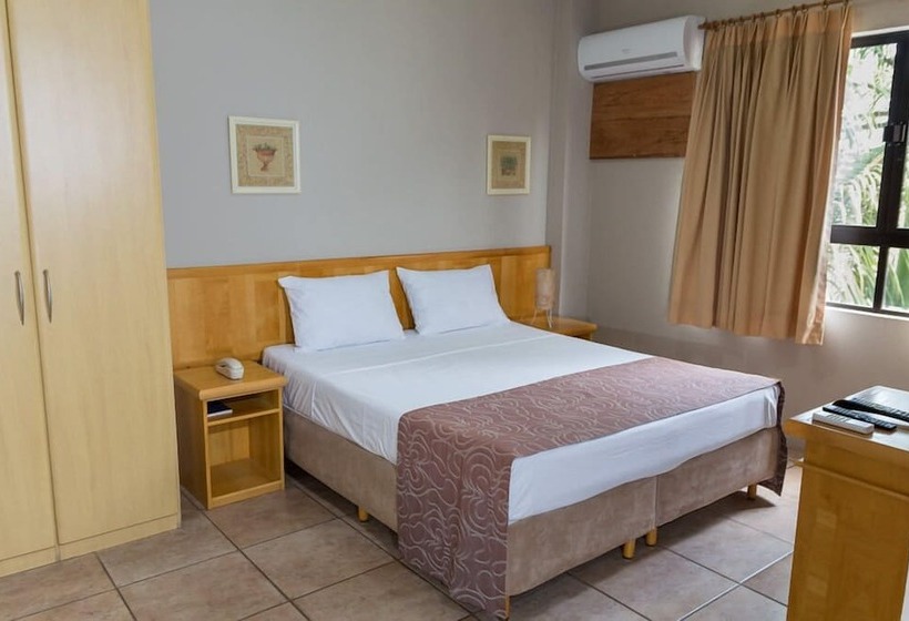 Maria Quitéria Hotel & Flat