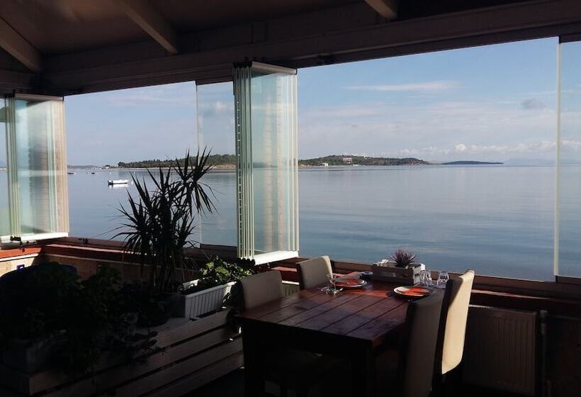 Urla Yelken Hotel   Adults Only