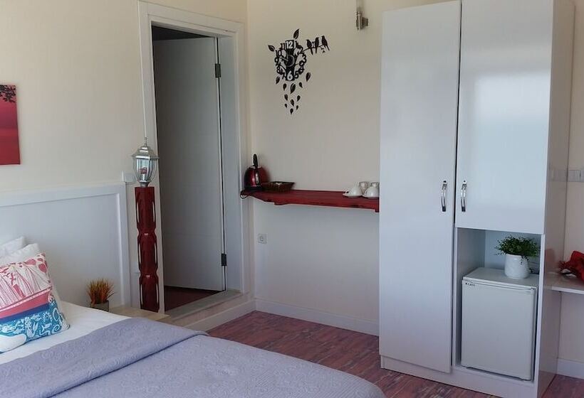 Urla Yelken Hotel   Adults Only