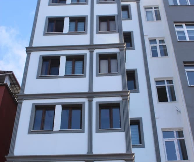 تختخواب و صبحانه Nur