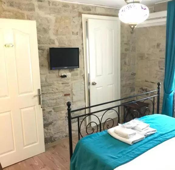 Hotel Foca Antik