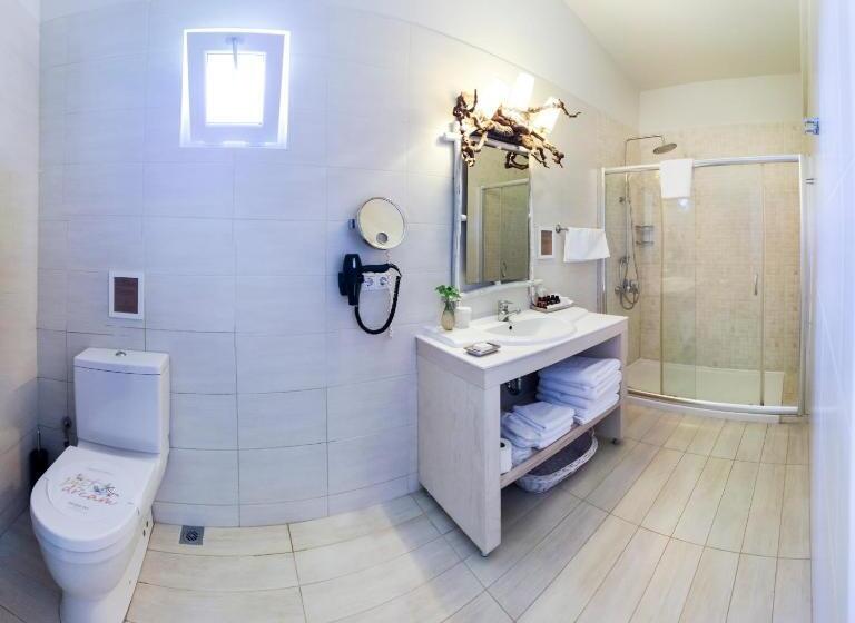 בית מלון כפרי Golden Key Bordubet