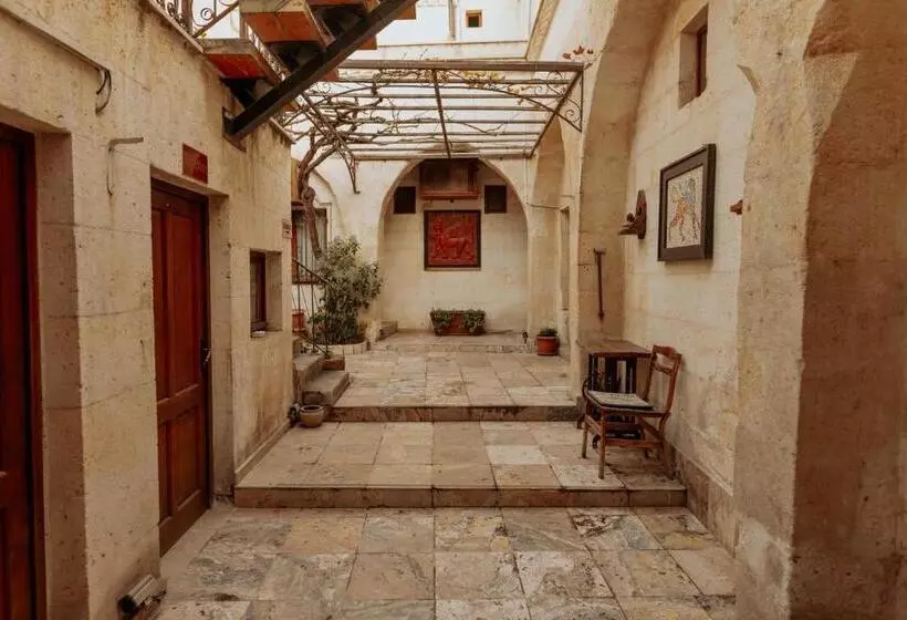 ホテル Hanzade Cappadocia