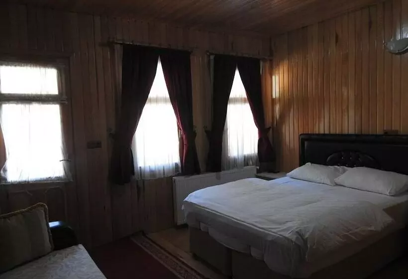 Zengin Motel