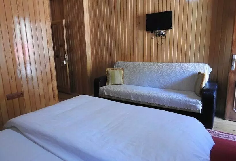 Zengin Motel