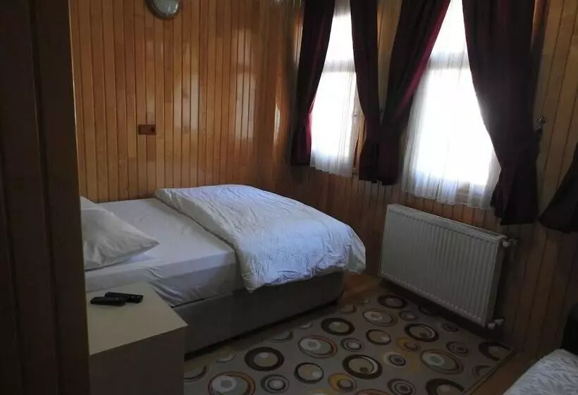 Zengin Motel