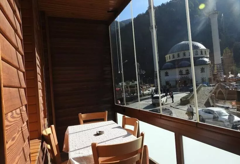 Zengin Motel