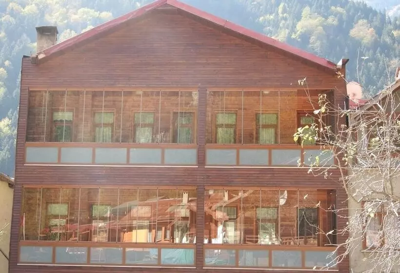Zengin Motel