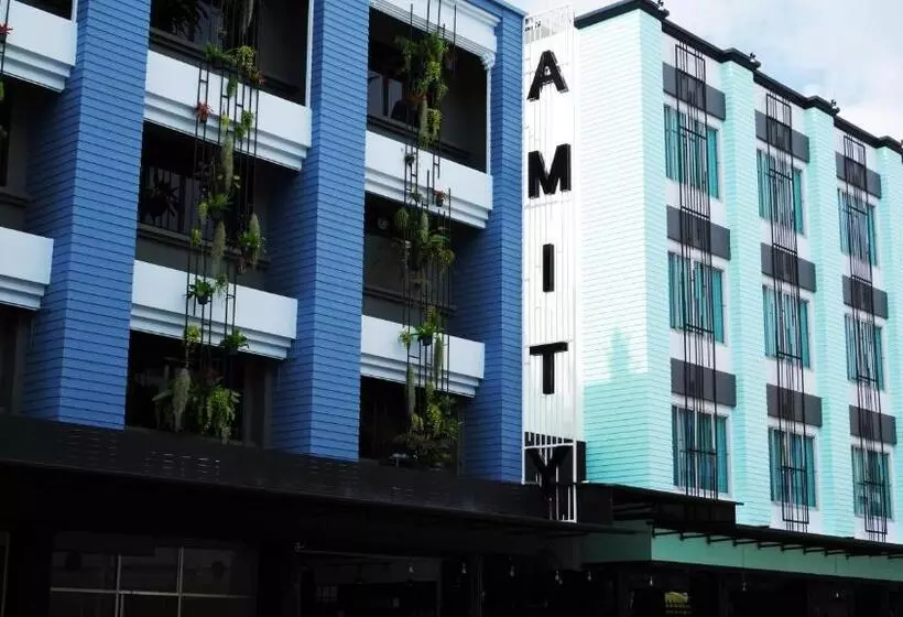 هاستل Amity Poshtel