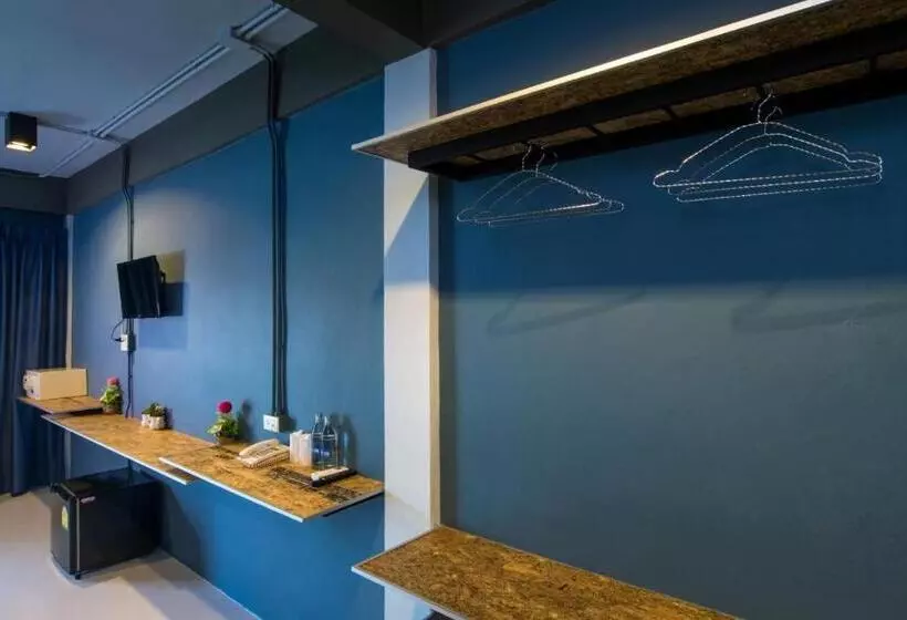 هاستل Amity Poshtel