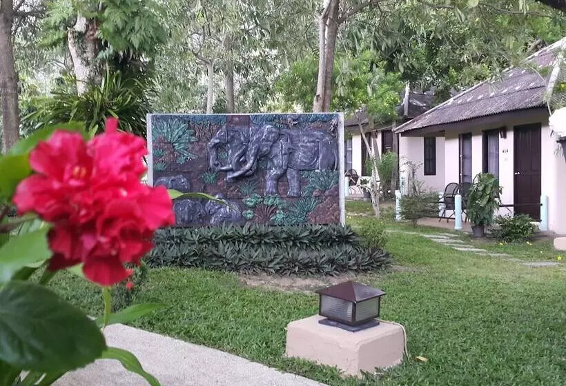 Anna Resort