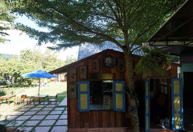 مبيت وإفطار Gumbie House