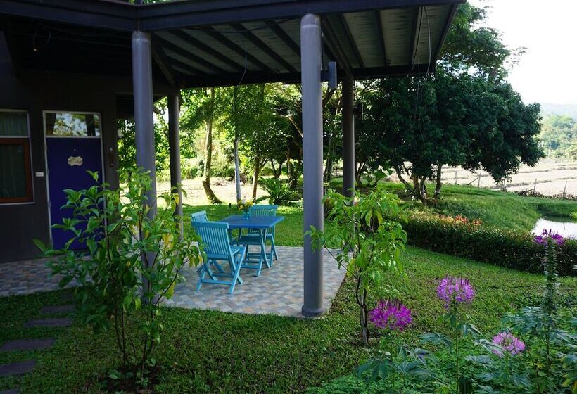 مبيت وإفطار Gumbie House