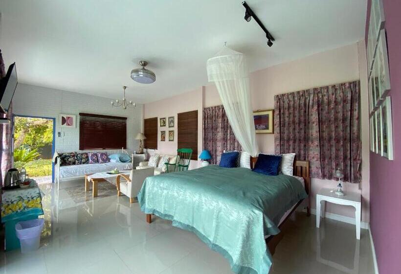 مبيت وإفطار Gumbie House